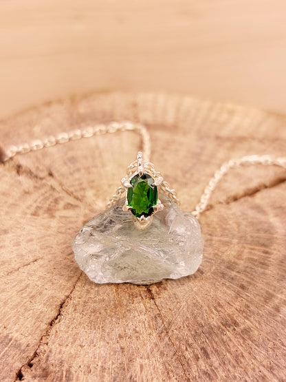 Ciondolo "Granelli" con Diopside Verde