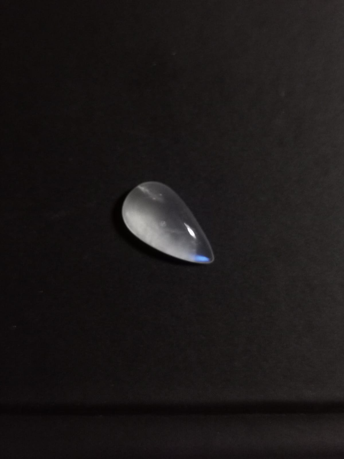 Adularia Pietra di Luna taglio goccia cabochon 2,01 ct