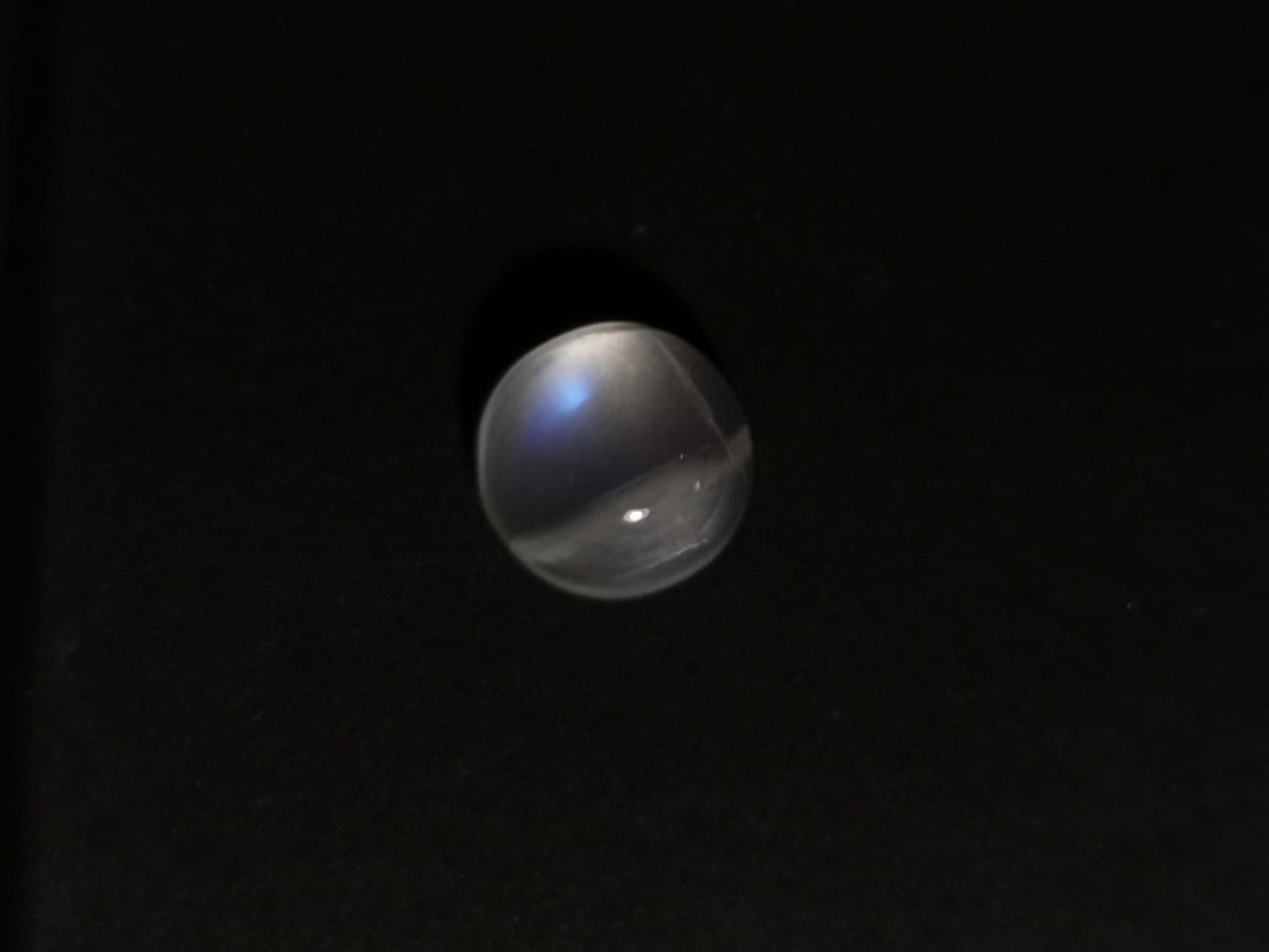 Adularia Pietra di Luna taglio rotondo cabochon 2,49 ct