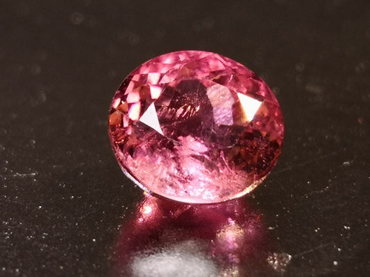 Tormalina taglio ovale 1,35 ct