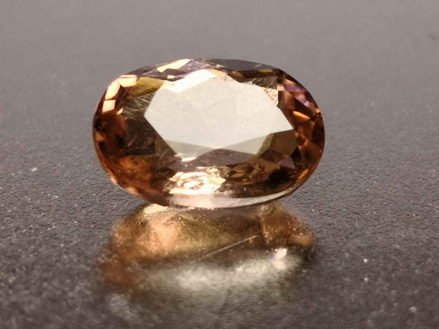 Tormalina taglio ovale 1,15 ct