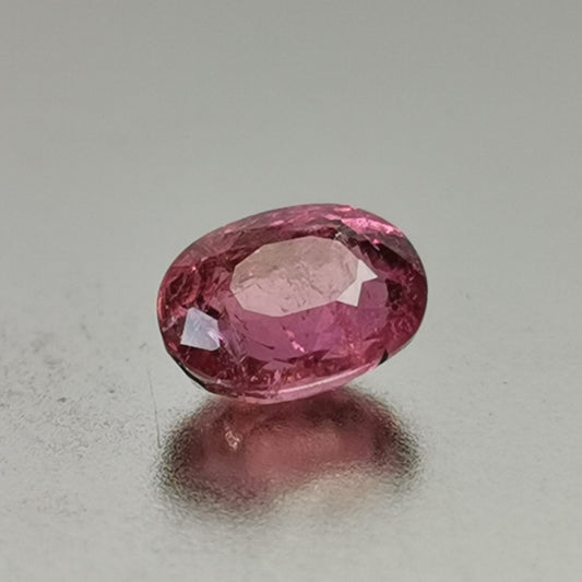 Tormalina taglio ovale 1,82 ct