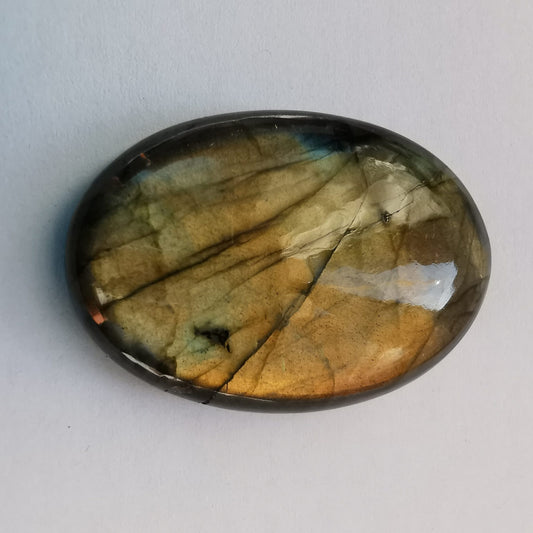 Labradorite taglio ovale cabochon 64,70 ct