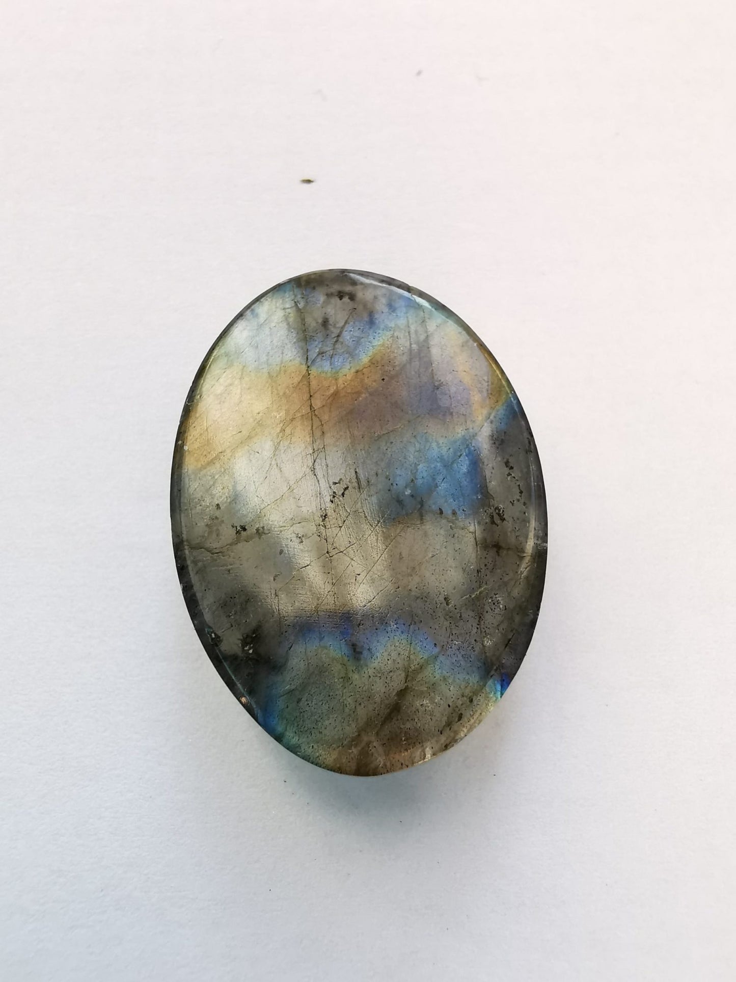 Labradorite taglio ovale cabochon 36,85 ct