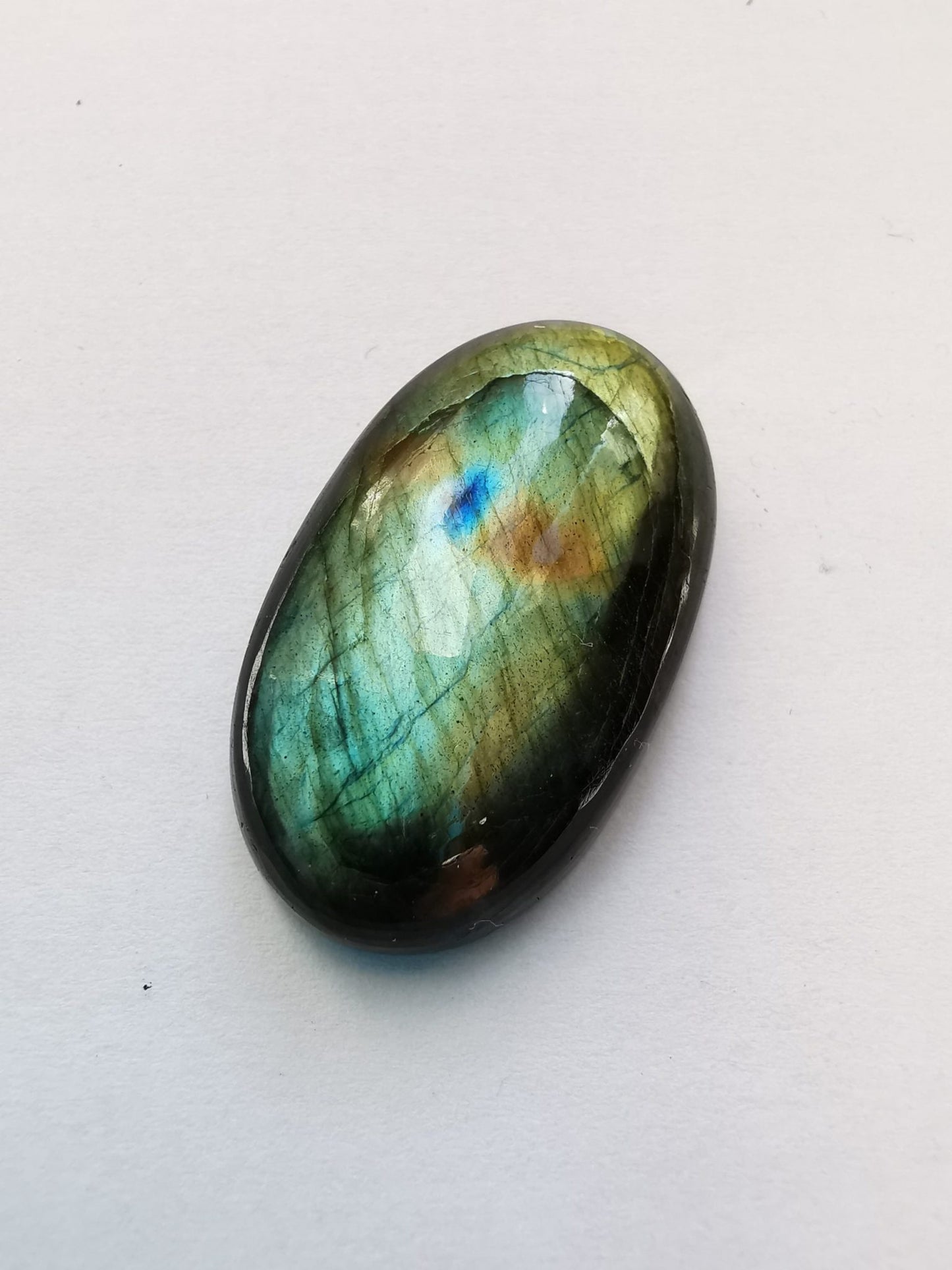 Labradorite taglio ovale cabochon 46,90 ct