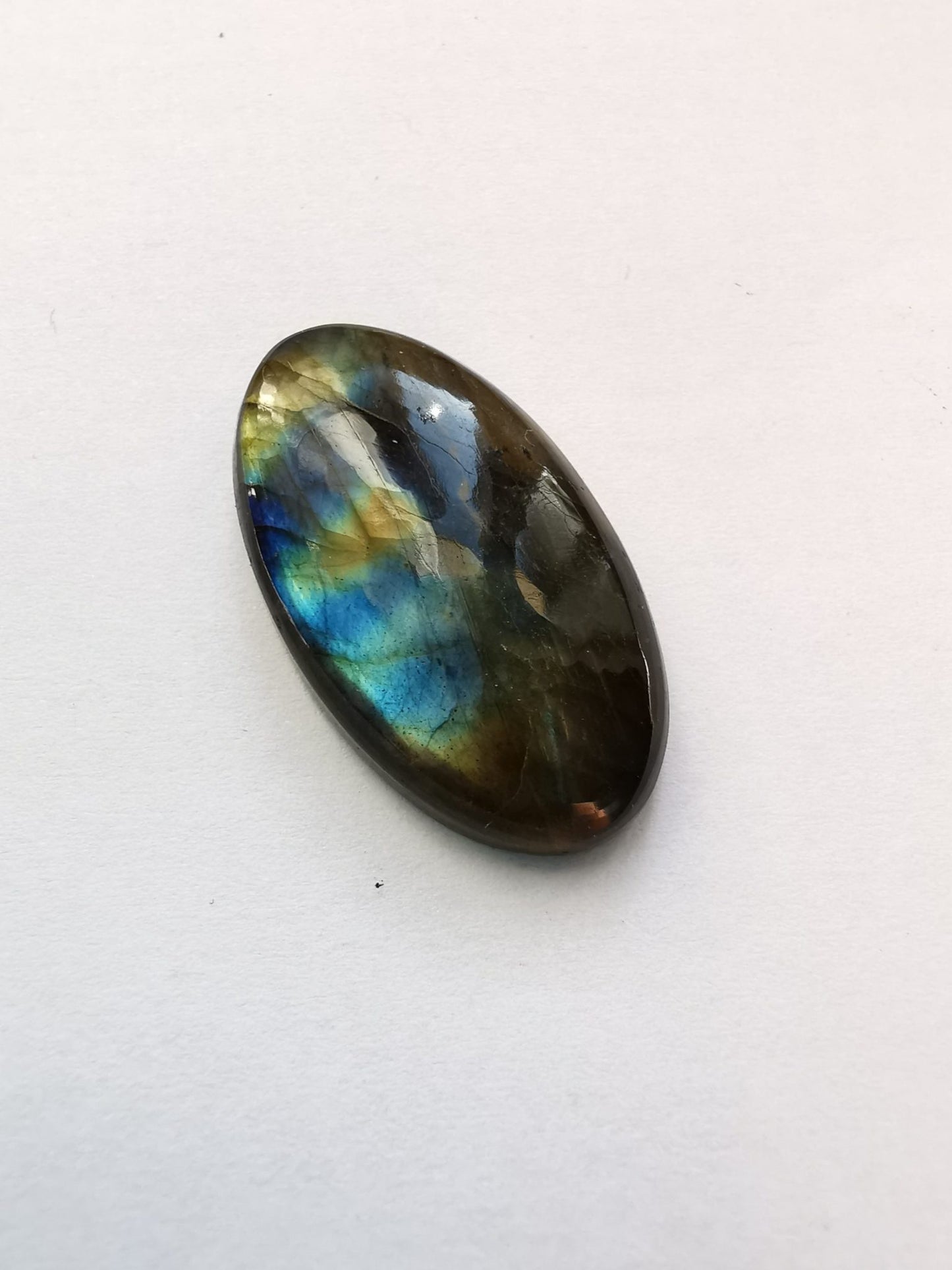 Labradorite taglio ovale cabochon 26,95 ct