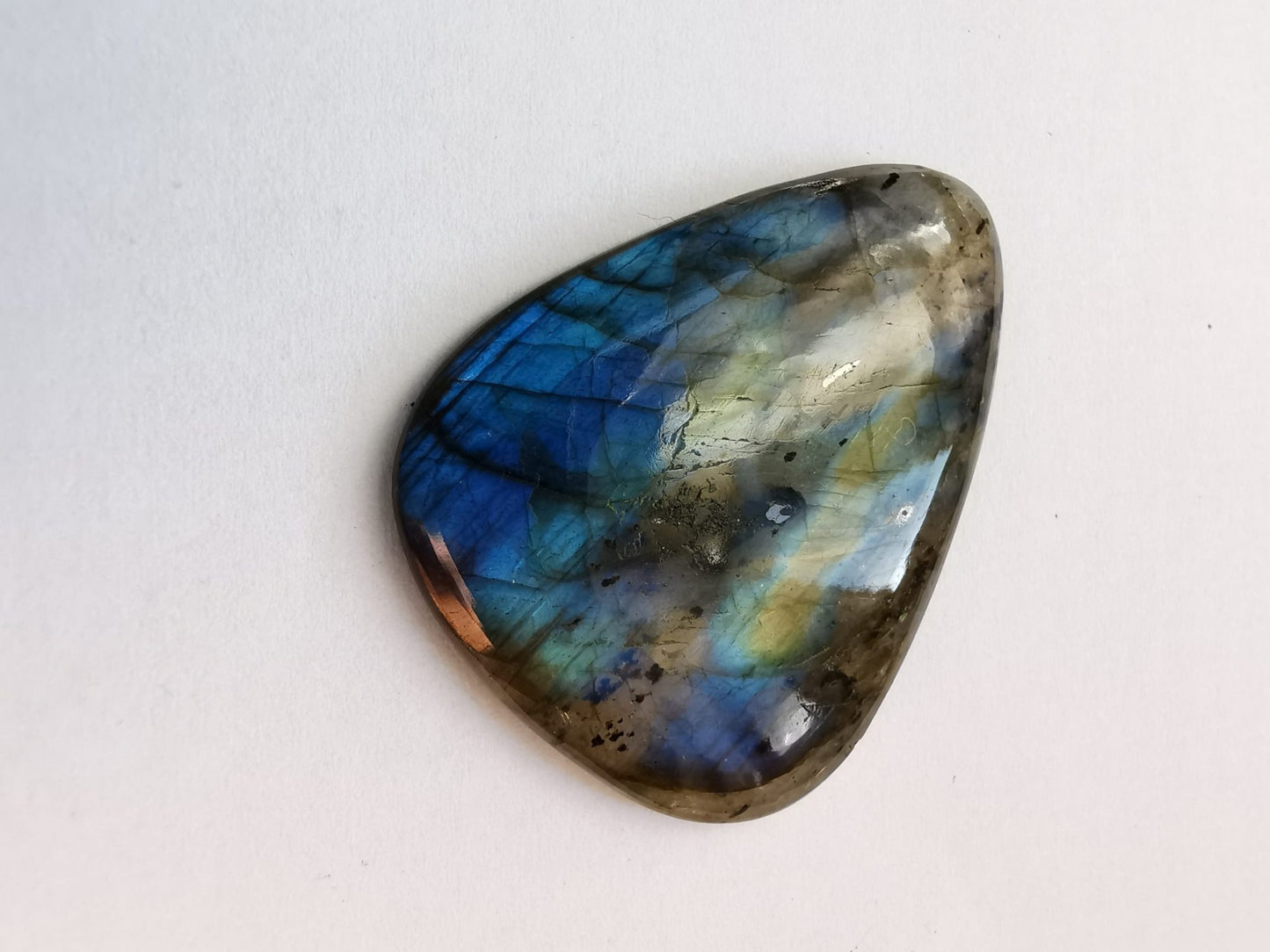 Labradorite taglio goccia cabochon 48,25 ct