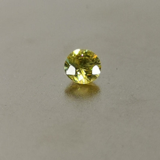 Sfene taglio brillante rotondo 0,35 ct