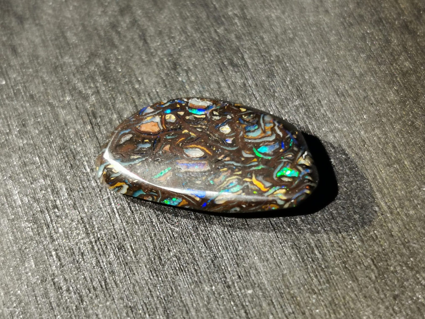 Opale matrice burattato 4,80 ct