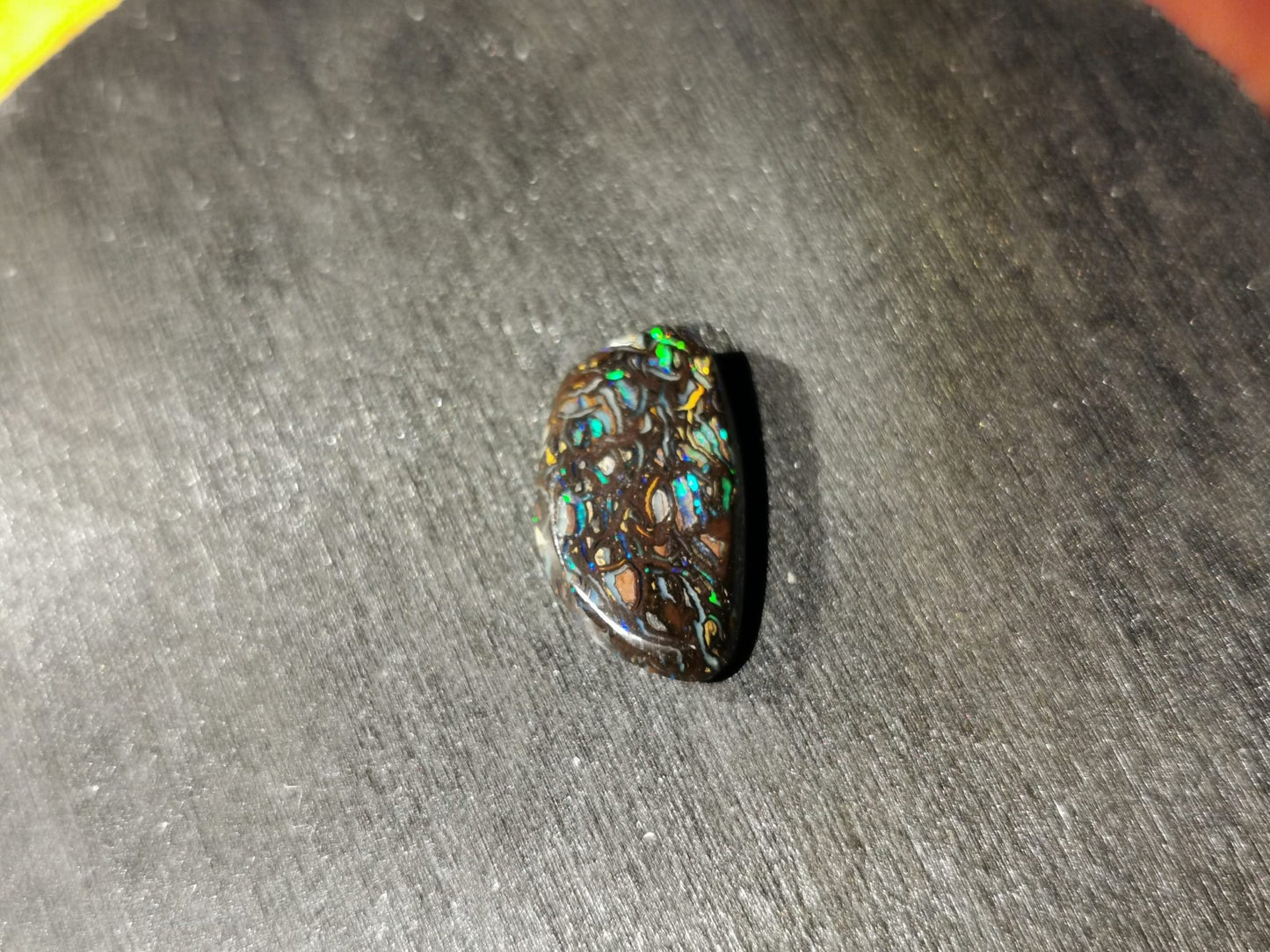 Opale matrice burattato 4,80 ct