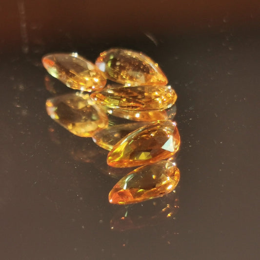 Lotto di 4 Zaffiri arancio taglio rosetta forma fancy 1,31 ct totali