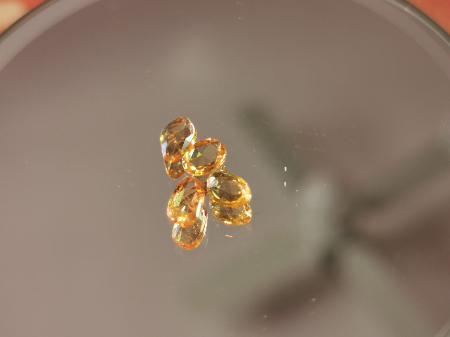 Lotto di 4 Zaffiri arancio taglio rosetta forma fancy 1,62 ct totali