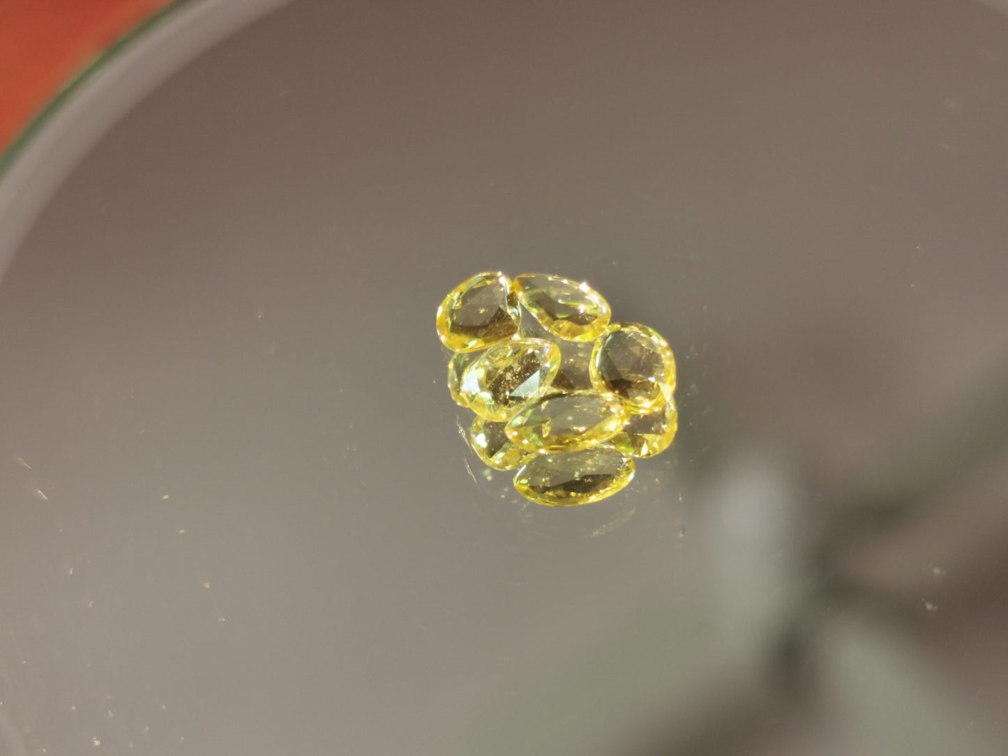 Lotto di 5 Zaffiri giallo taglio rosetta forma fancy 1,39 ct totali