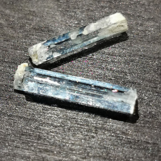 Coppia di Acquamarine grezze 2,09 ct