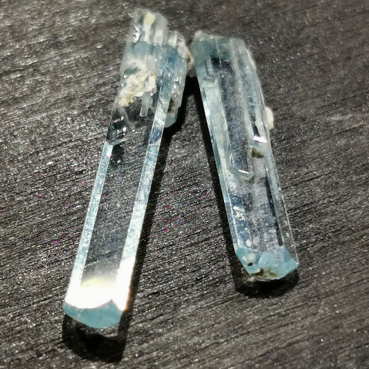 Coppia di Acquamarine grezze 3,66 ct