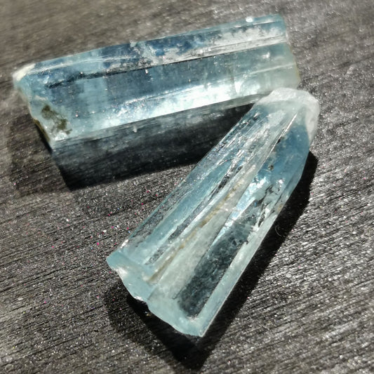 Coppia di Acquamarine grezze 9,08 ct