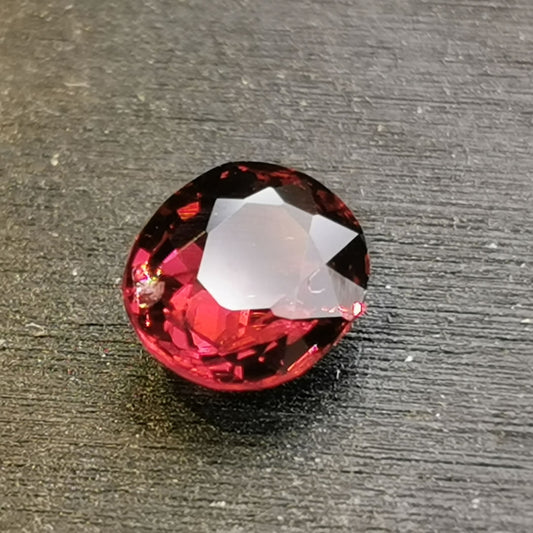 Granato Piropo-Almandino taglio ovale 1,45 ct