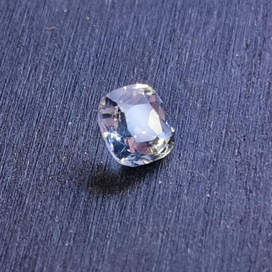 Topazio taglio cuscino 1,18 ct