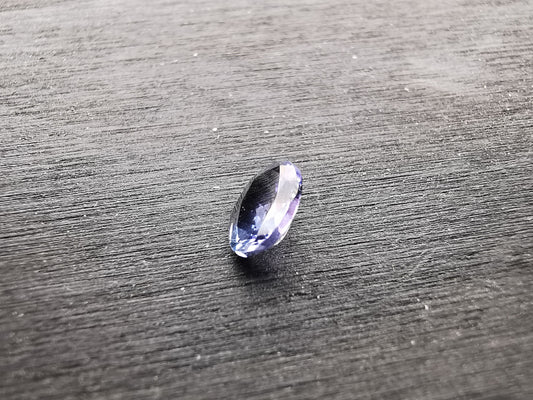 Tanzanite taglio ovale 0,76 ct