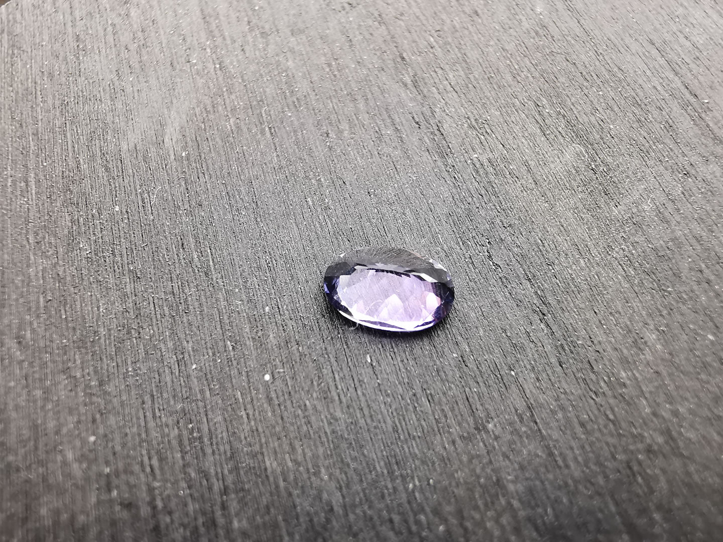 Tanzanite taglio ovale 0,76 ct