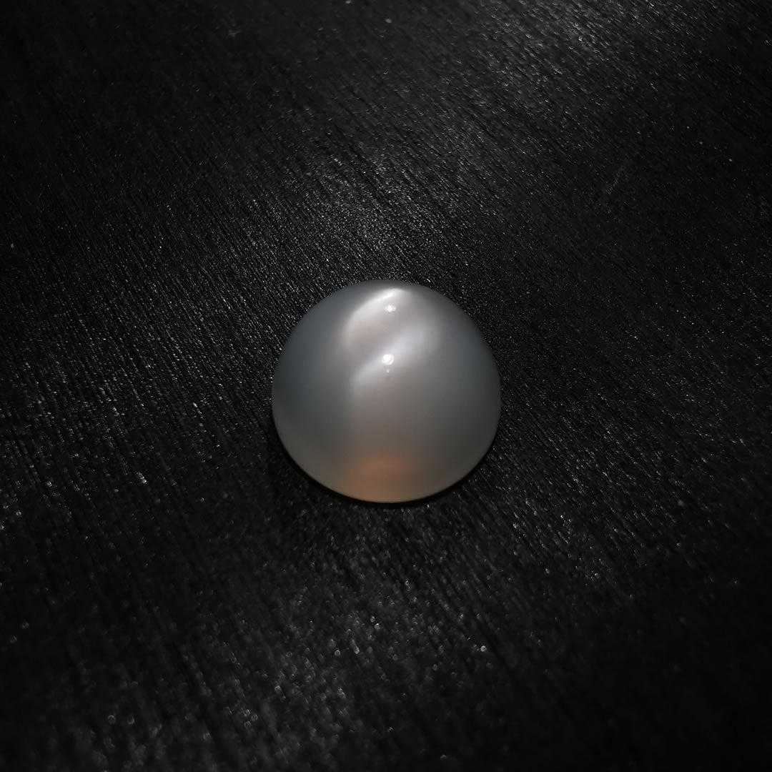 Adularia Pietra di Luna taglio rotondo cabochon 2,89 ct