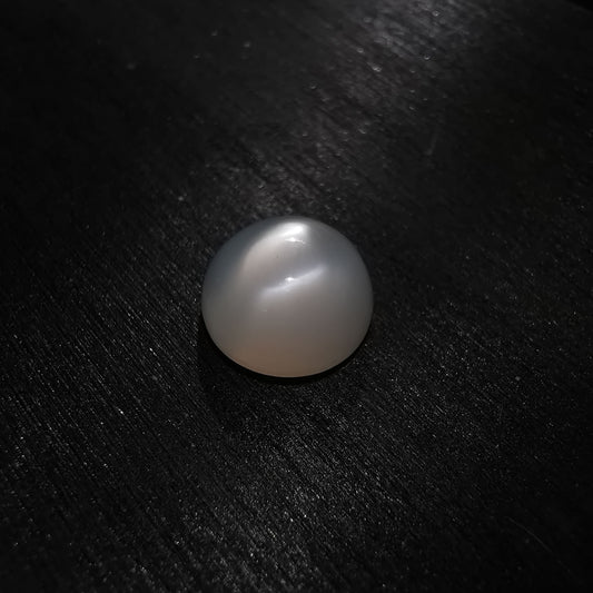 Adularia Pietra di Luna taglio rotondo cabochon 2,89 ct