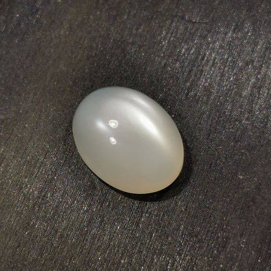 Adularia Pietra di Luna taglio ovale cabochon 8,52 ct