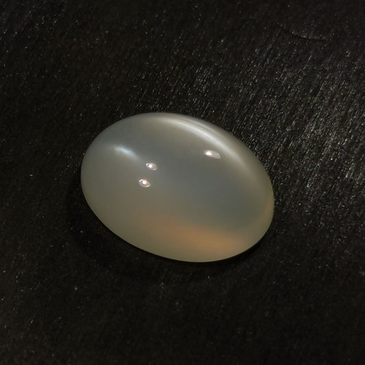 Adularia Pietra di Luna taglio ovale cabochon 8,68 ct