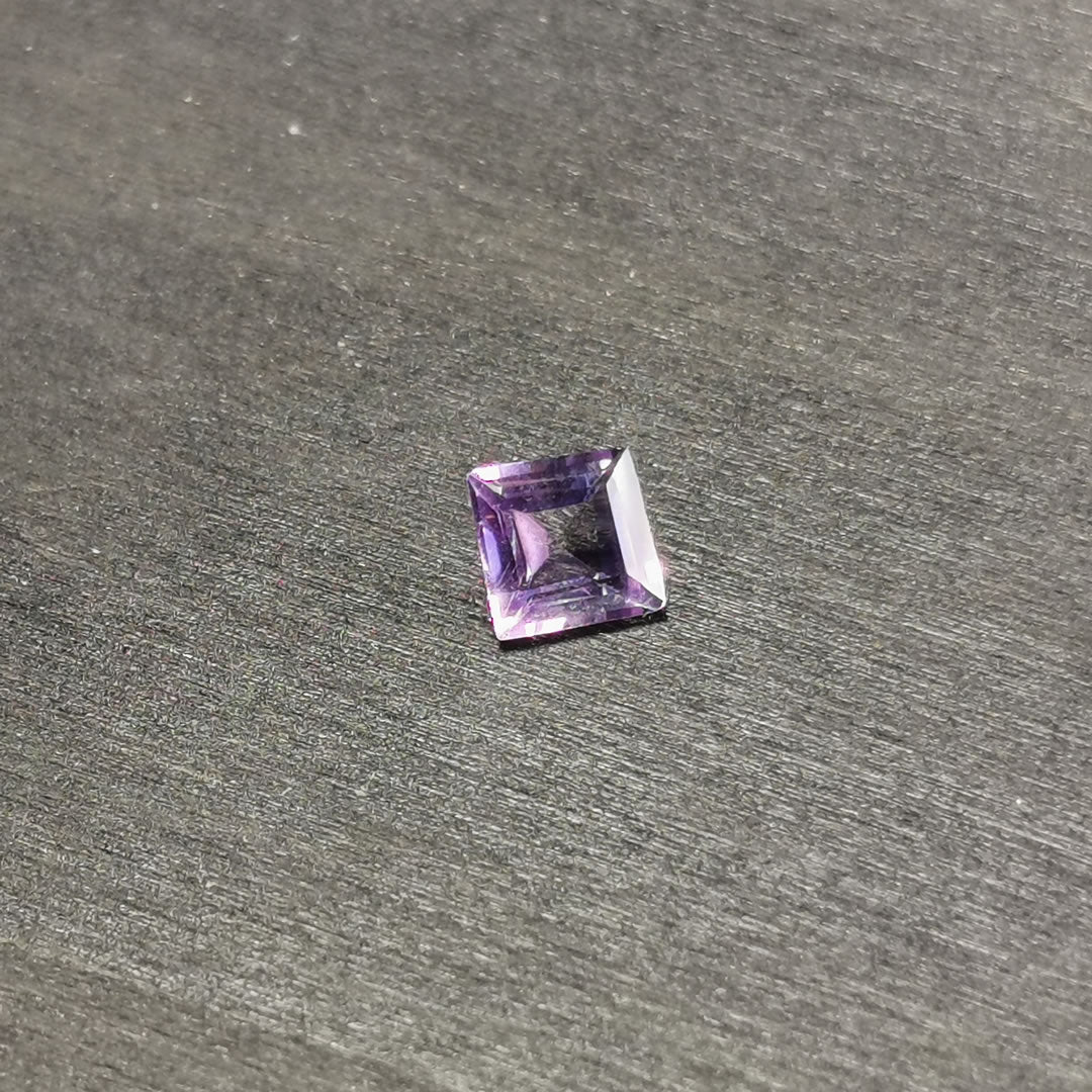 Ametista taglio carrè 0,92 ct