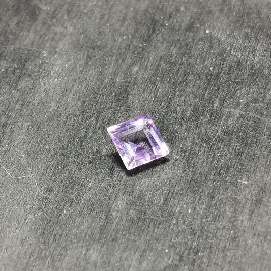 Ametista taglio carrè 0,90 ct