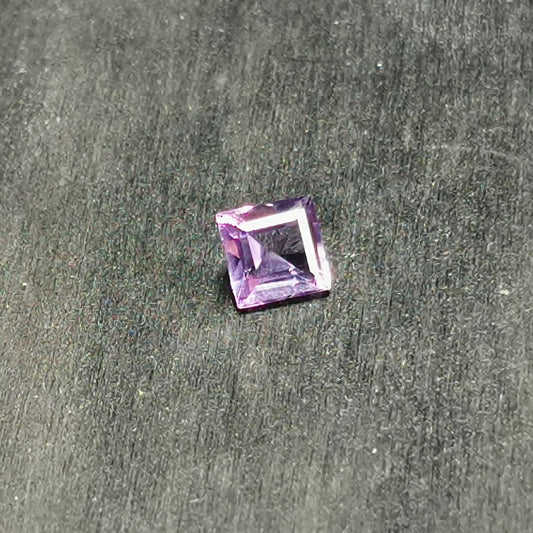 Ametista taglio carrè 0,90 ct