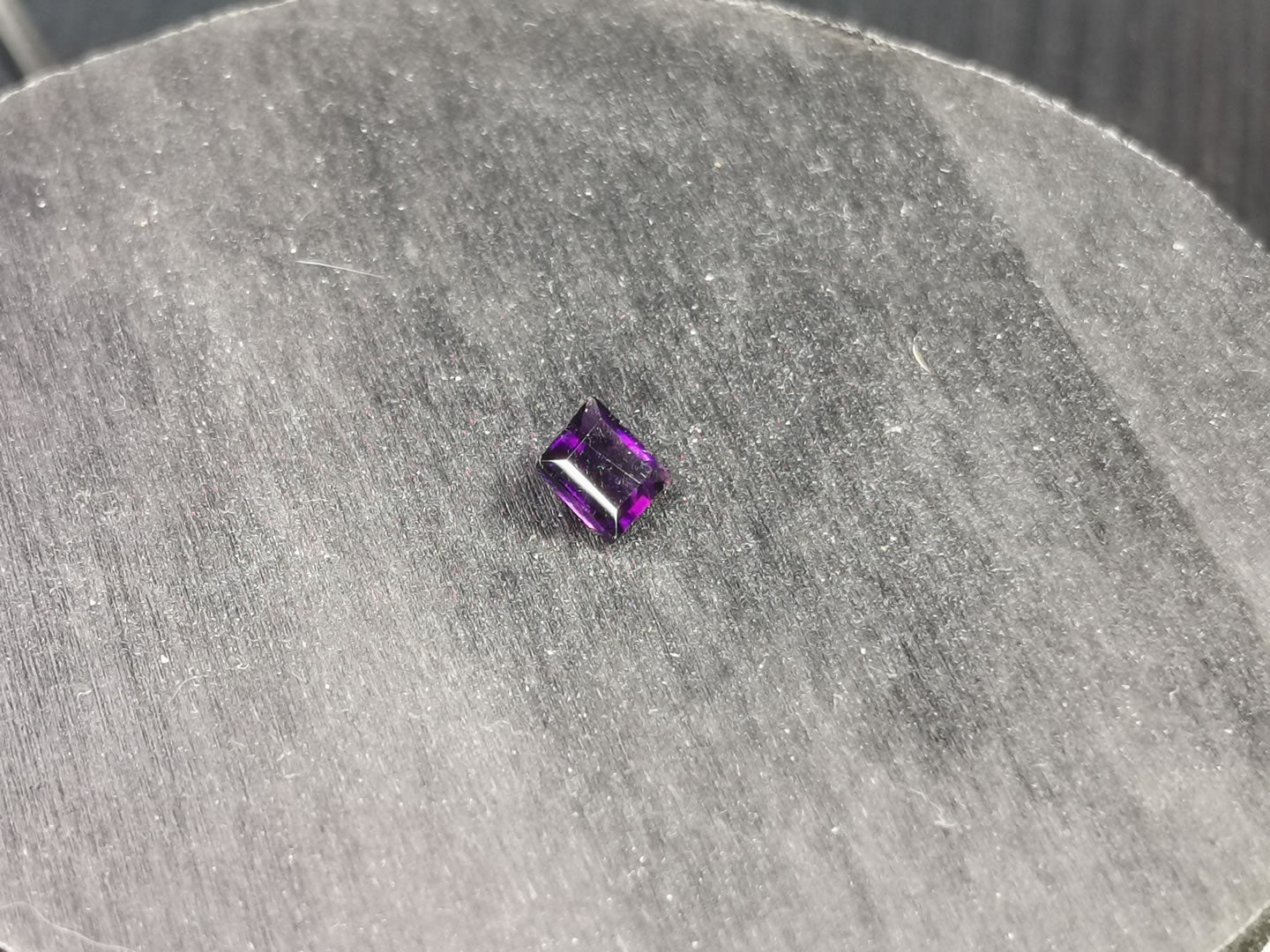 Ametista taglio carrè 0,56 ct