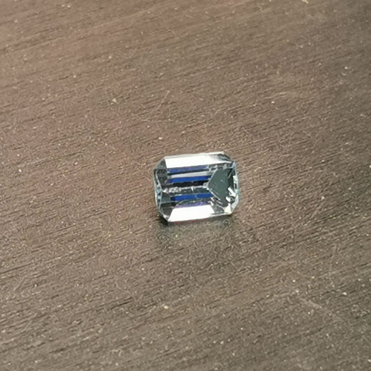 Topazio sky taglio rettangolare 1,74 ct