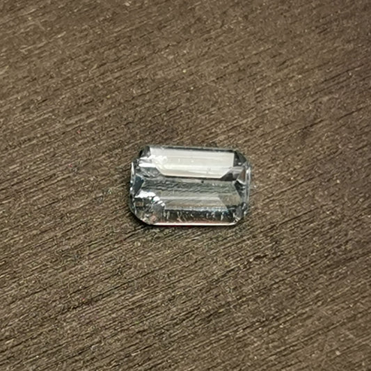 Topazio sky taglio rettangolare 0,57 ct