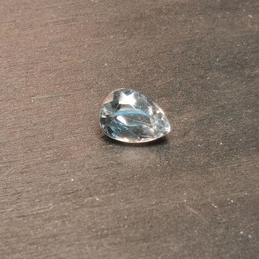 Topazio azzurro taglio goccia 2,89 ct